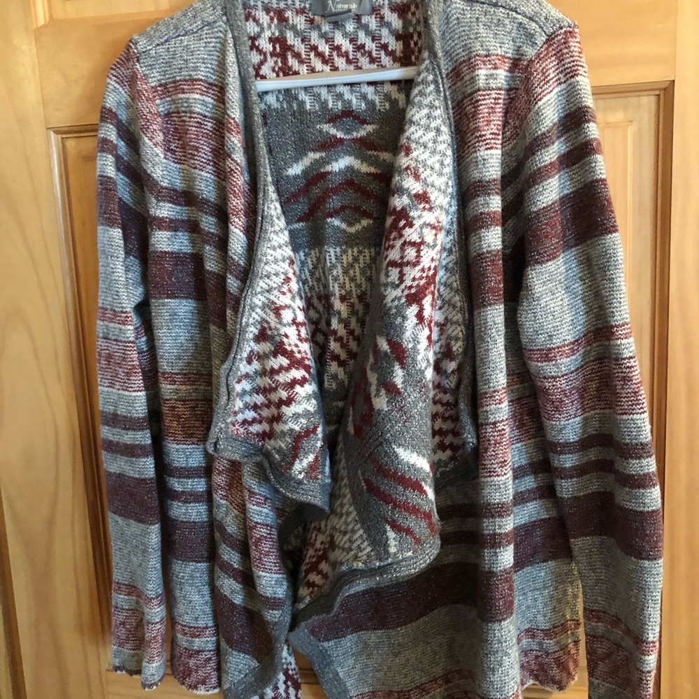 Crossover cardigan sweater, unique design. Burgundy, gray and white